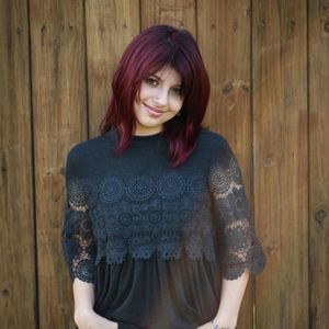 Meet your Posher, Jewels